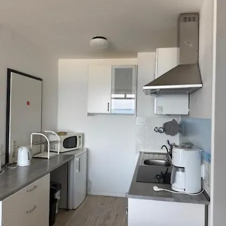 Strandhotel 68 Апартаменты Даме